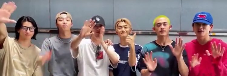 momo_watwing's profile banner image