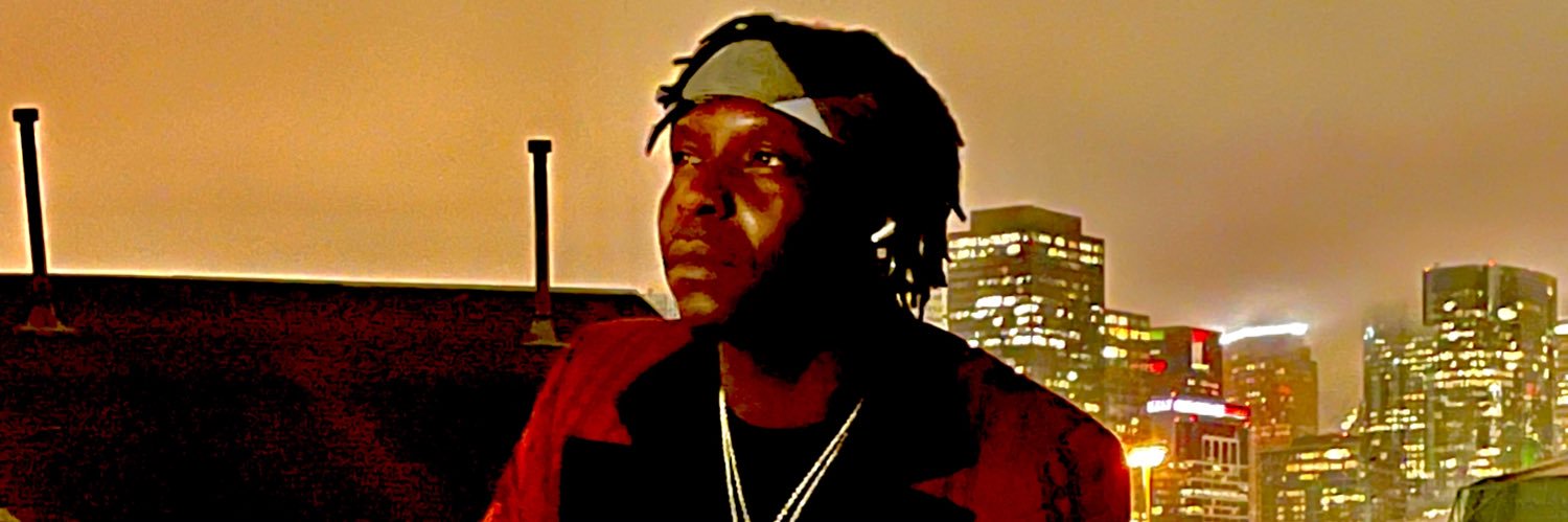 snoopysofly's profile banner image