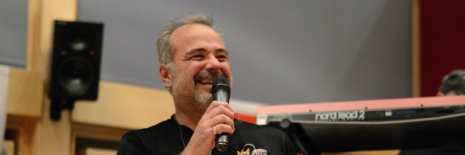 Favazz-KSHE 95 banner