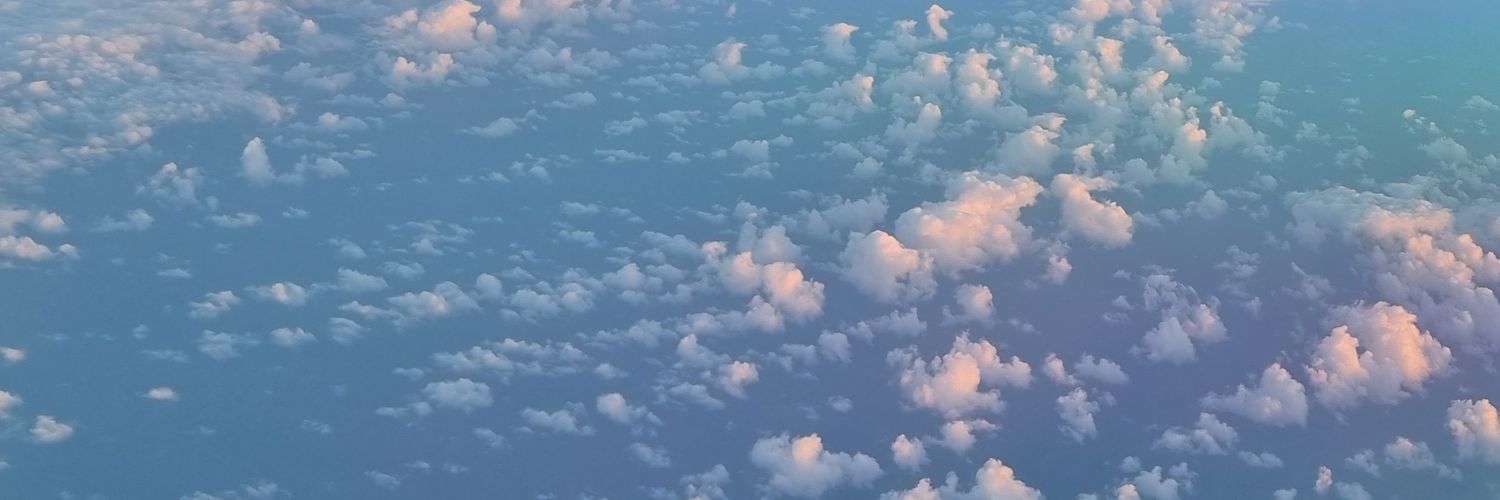 Okadas présentatrice météo banner