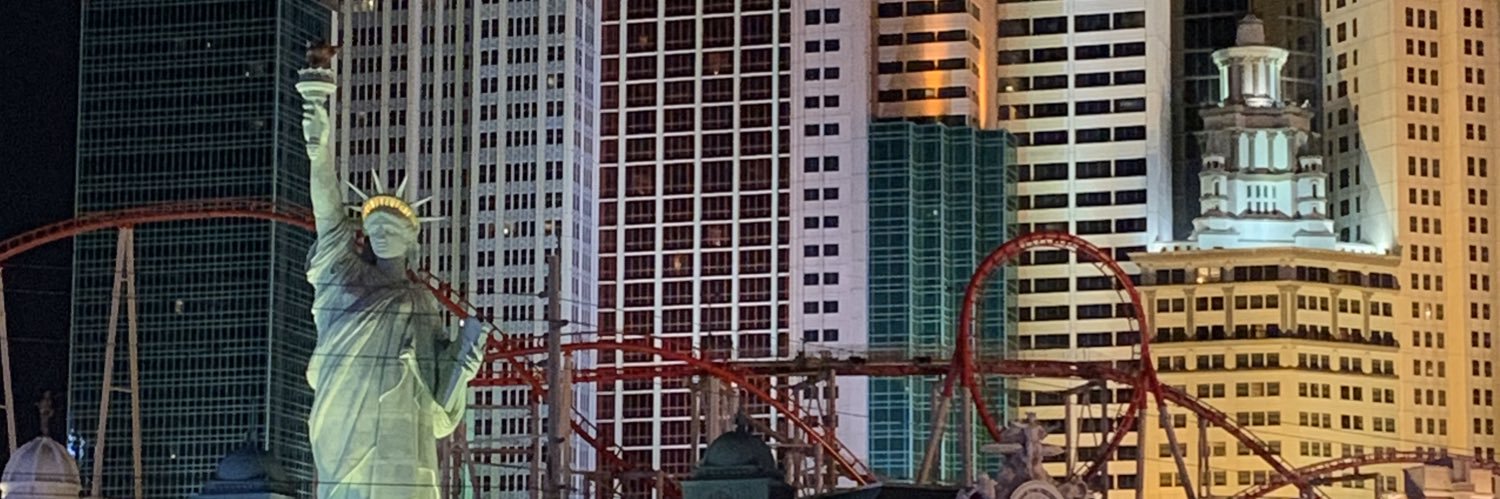 MirandaLeon15's profile banner image