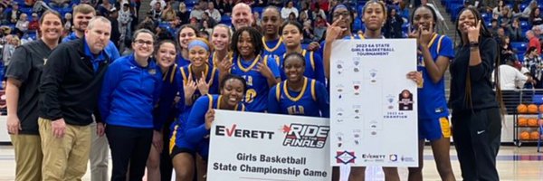 riahevans19_ Profile Banner