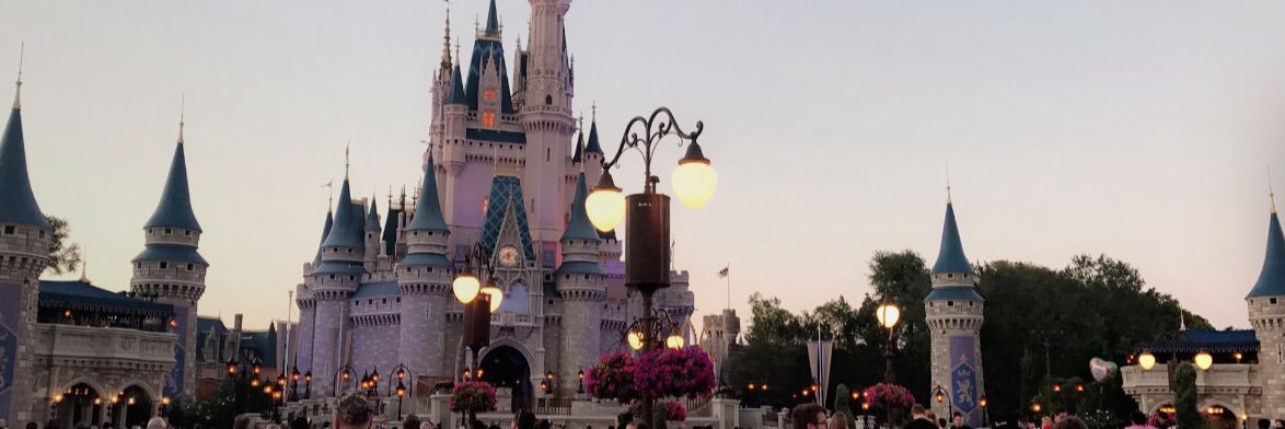 sarahemurrell's profile banner image