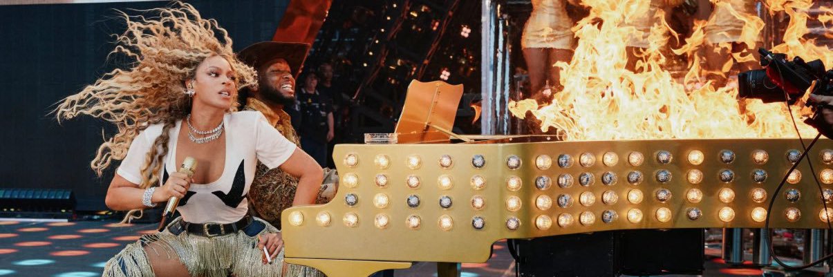 Issa banner