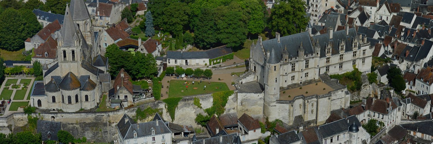 NR Loches banner