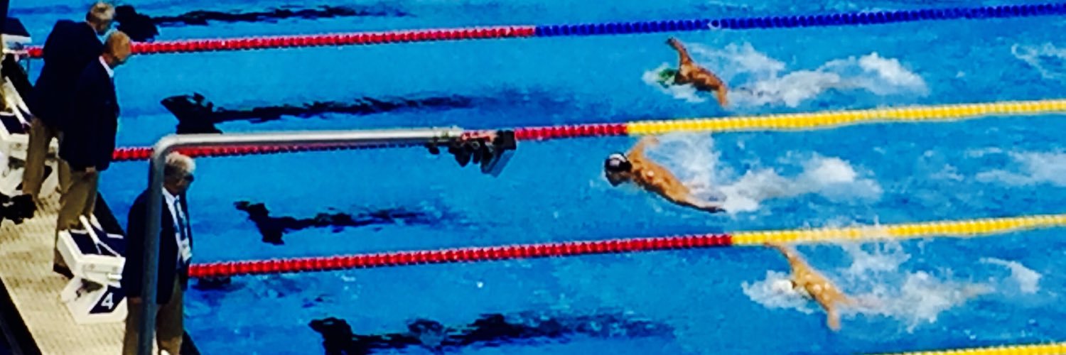 Roberto García banner