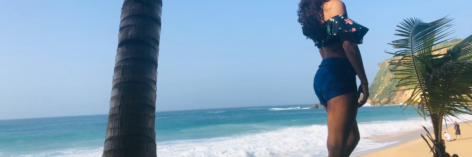 gabigabss_'s profile banner image