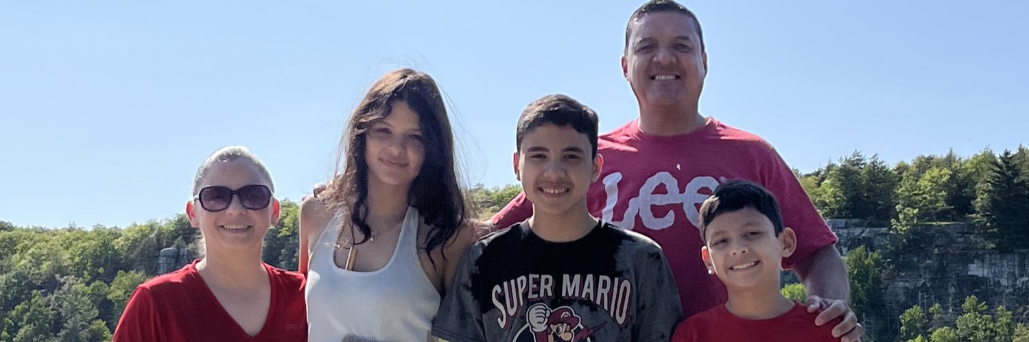 Kcariasb's profile banner image
