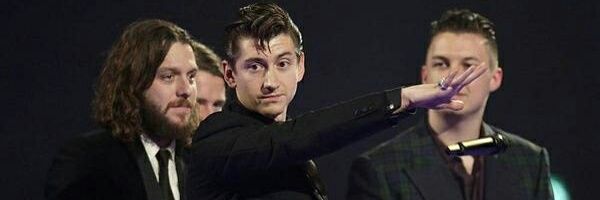 carosarni's profile banner image