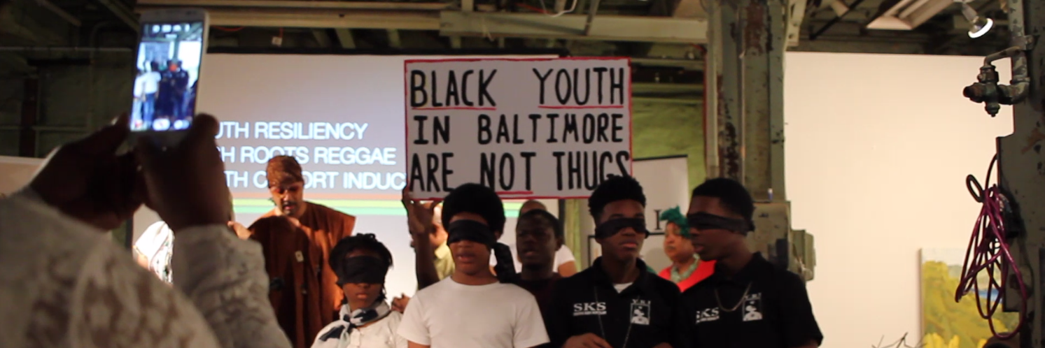 stefanie mavronis banner