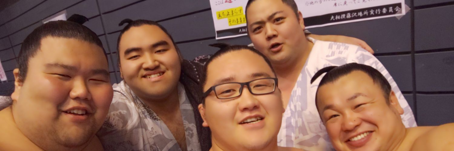 dwjyo's profile banner image