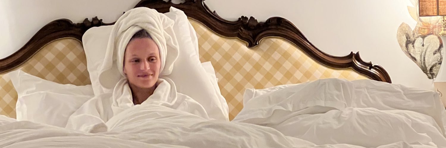 callmeasti's profile banner image