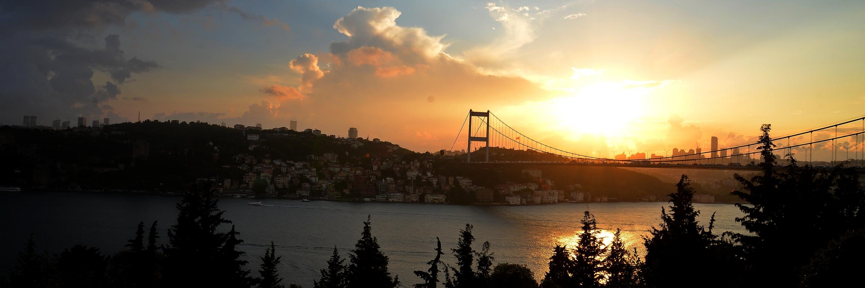 FZT_Nilay's profile banner image