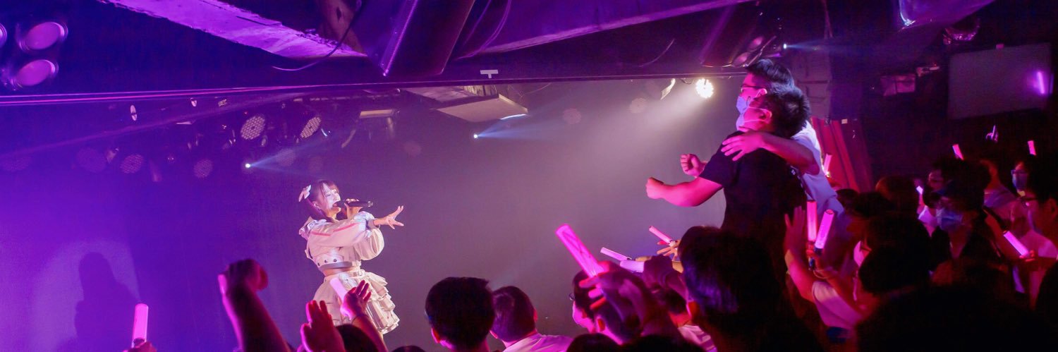 SupAriNa_lol's profile banner image