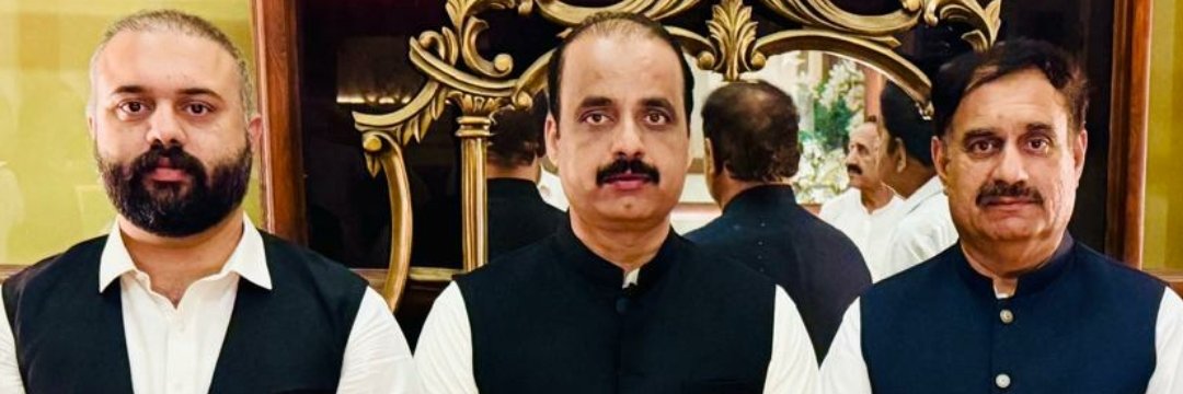 qamar_javaid's profile banner image