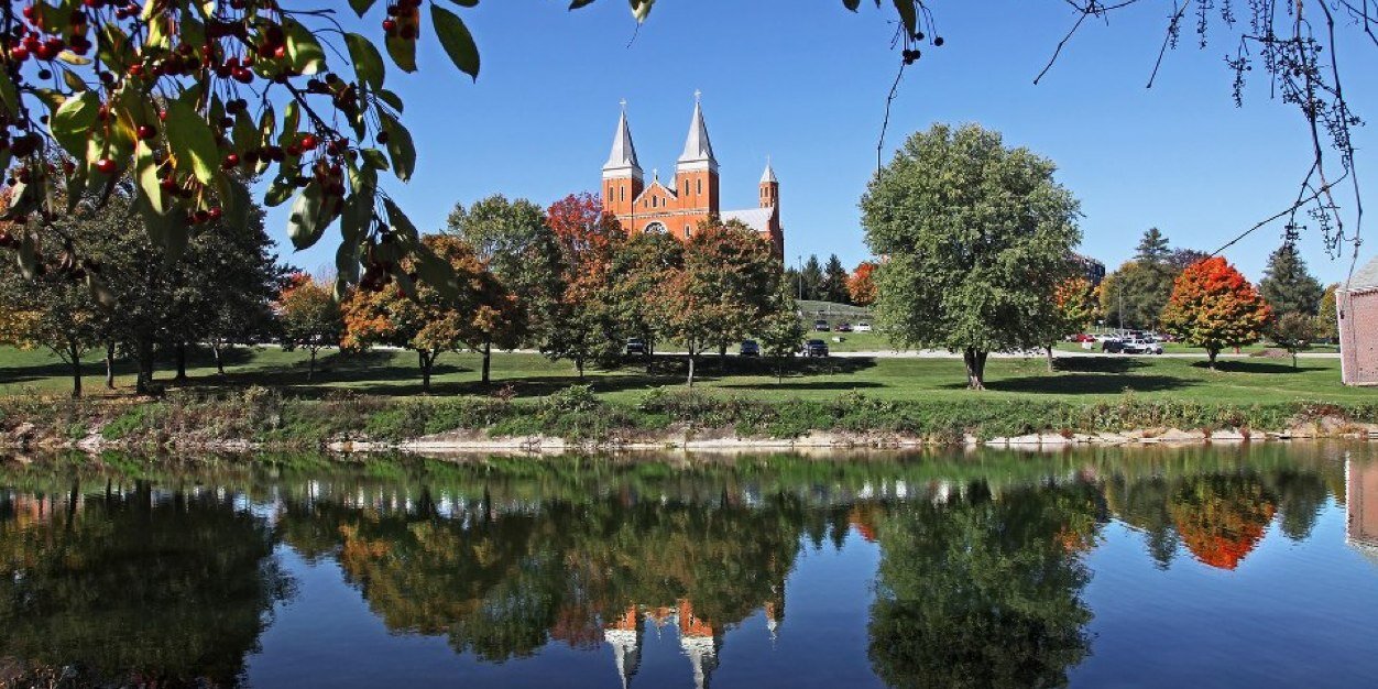 SVC Volleyball banner