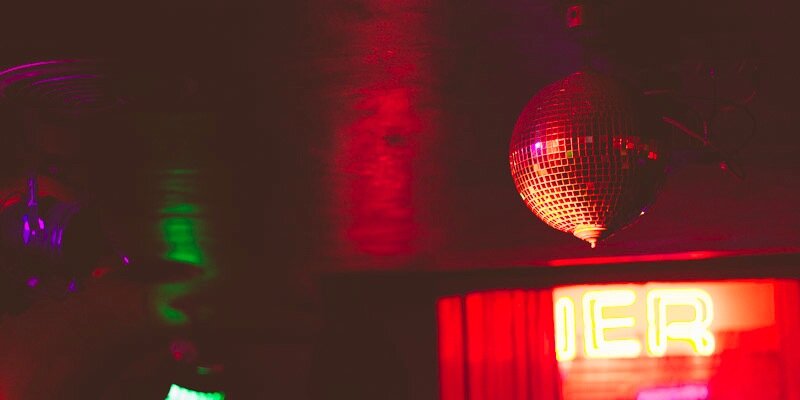 RiskyDisko's profile banner image