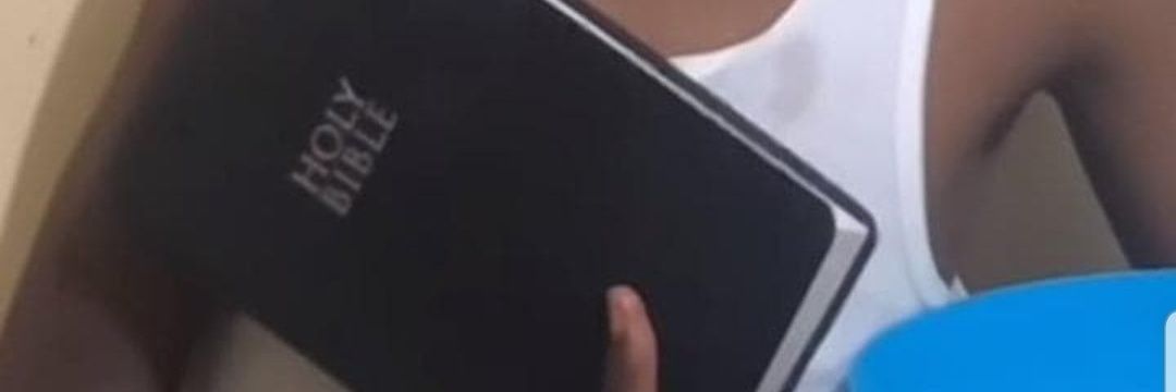 Neillan🌸's banner