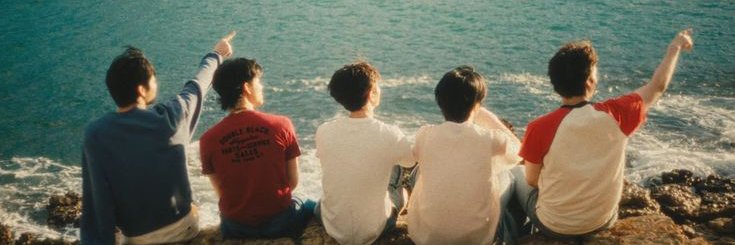 7th year: Dee🤍 is unique ⋆˚꩜｡ banner