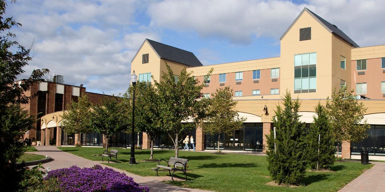 USciences_BW's profile banner image