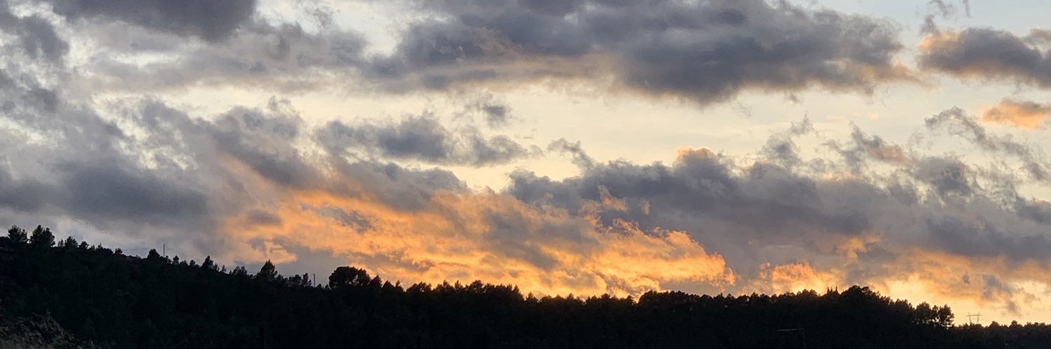 _marlujan_'s profile banner image