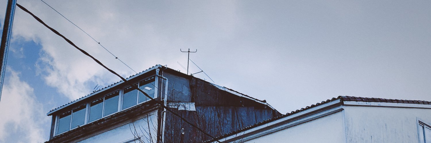 yana banner