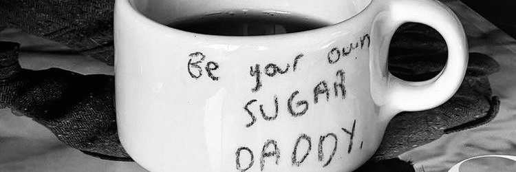 Ｊｕｌｙ Ｃａｒｍｏｎａ banner