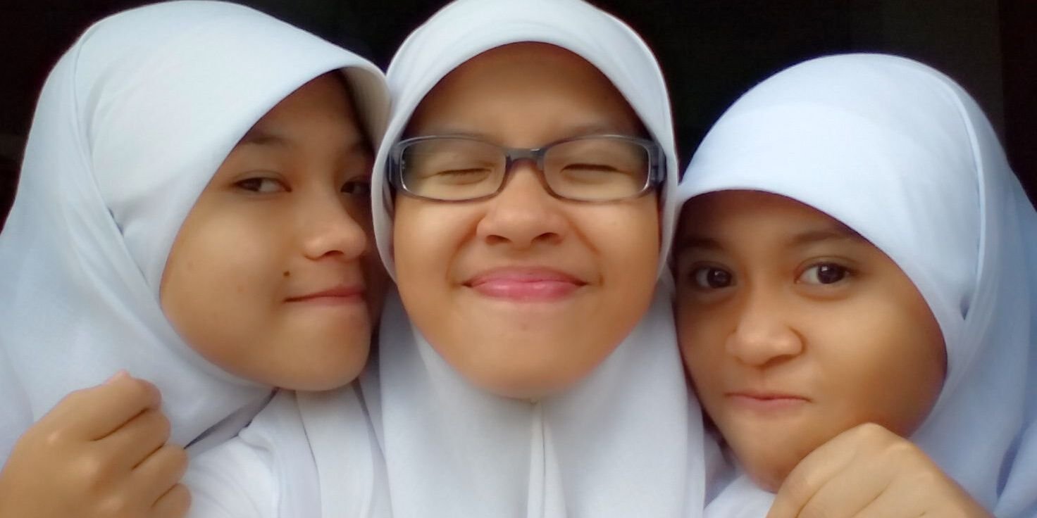 putriajeng26's profile banner image