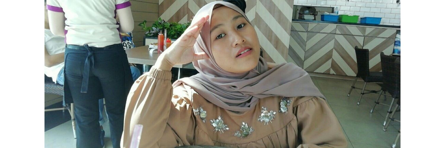 HatnaWati_'s profile banner image