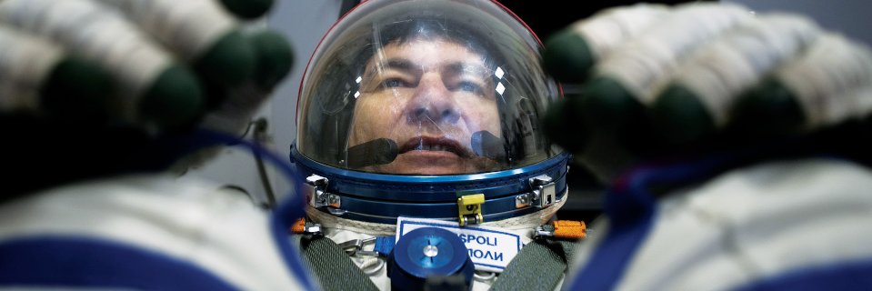 Paolo Nespoli banner