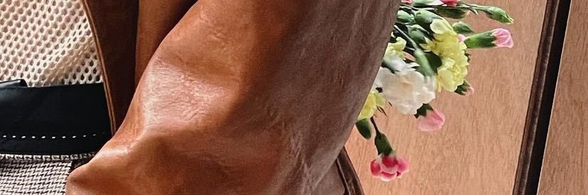 사유 banner