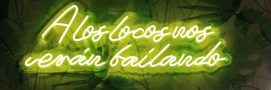 sr_arantave_'s profile banner image