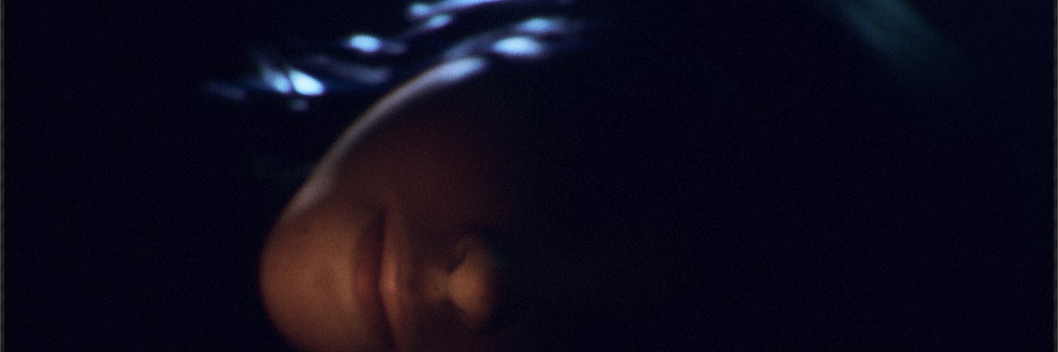 AislinAnde89484's profile banner image