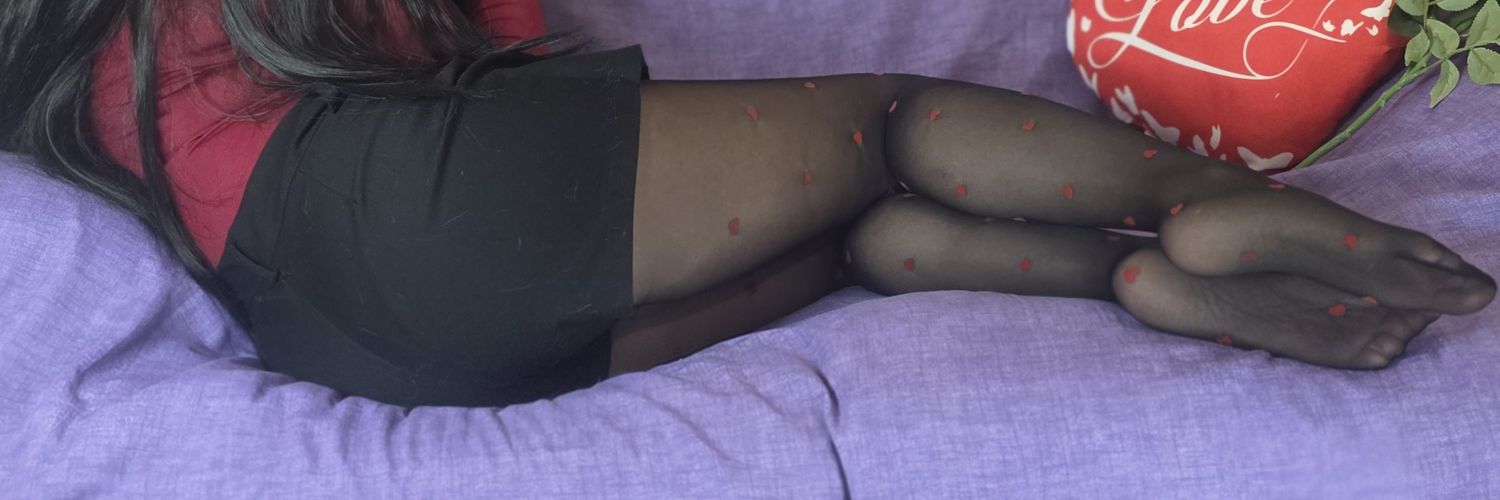 Beatrix_Nylon banner
