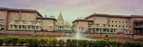 evelincast48900 Profile Banner