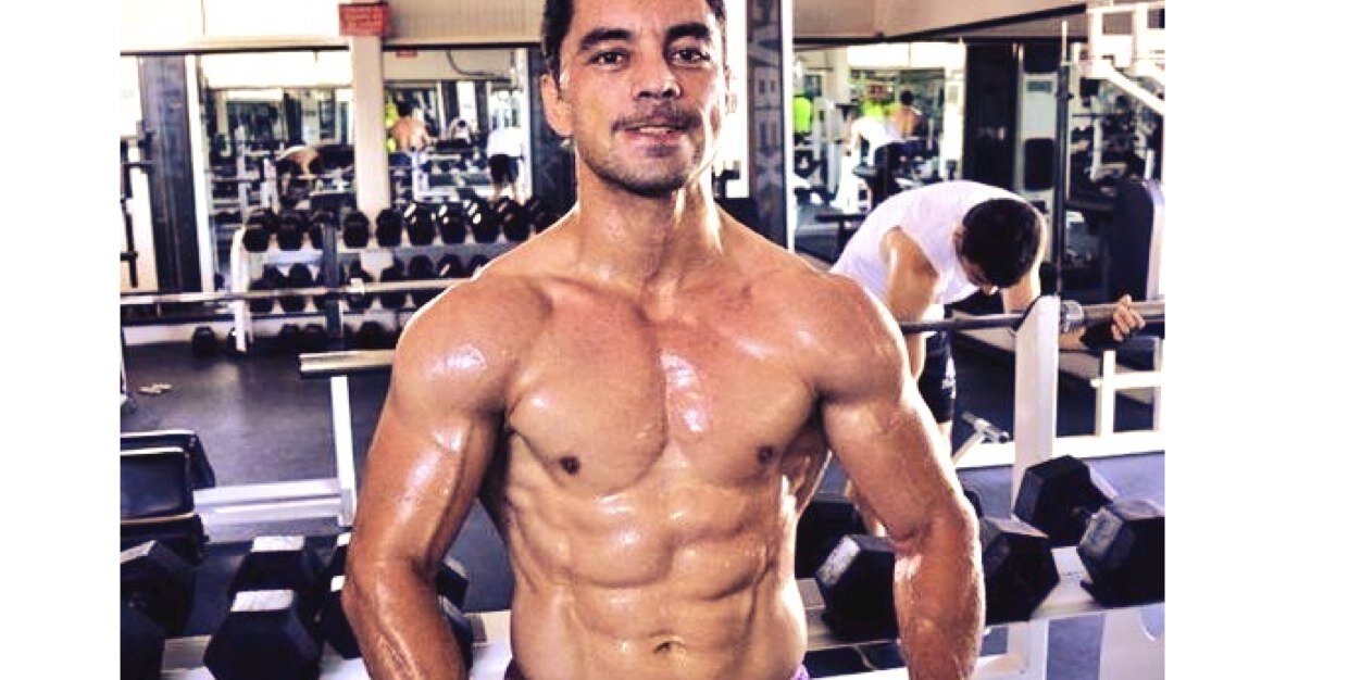 Fer Montiel  M banner