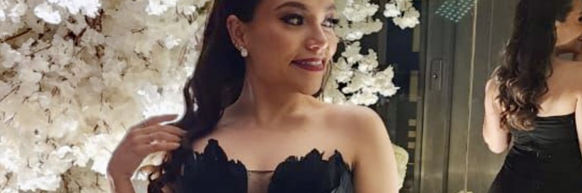 rebecavallee's profile banner image