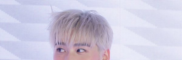qqkritt Profile Banner
