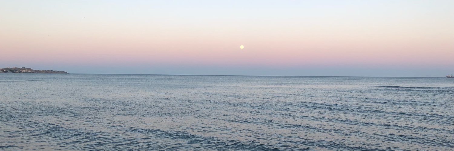 rileyyoung19's profile banner image