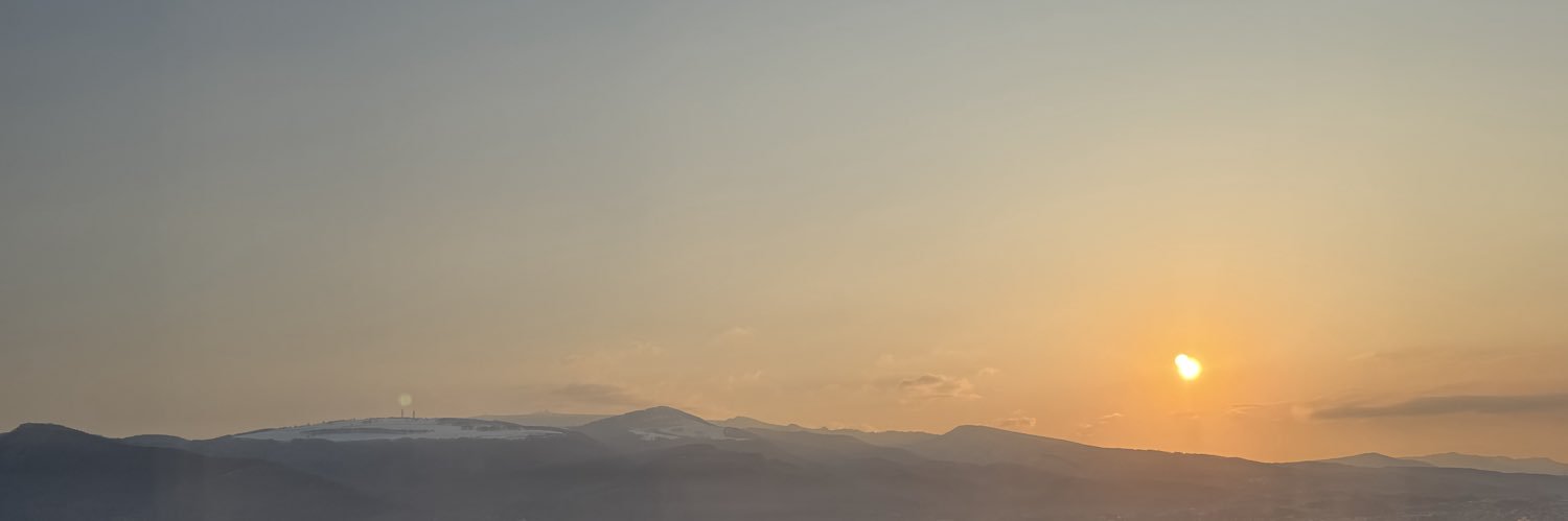 りや banner