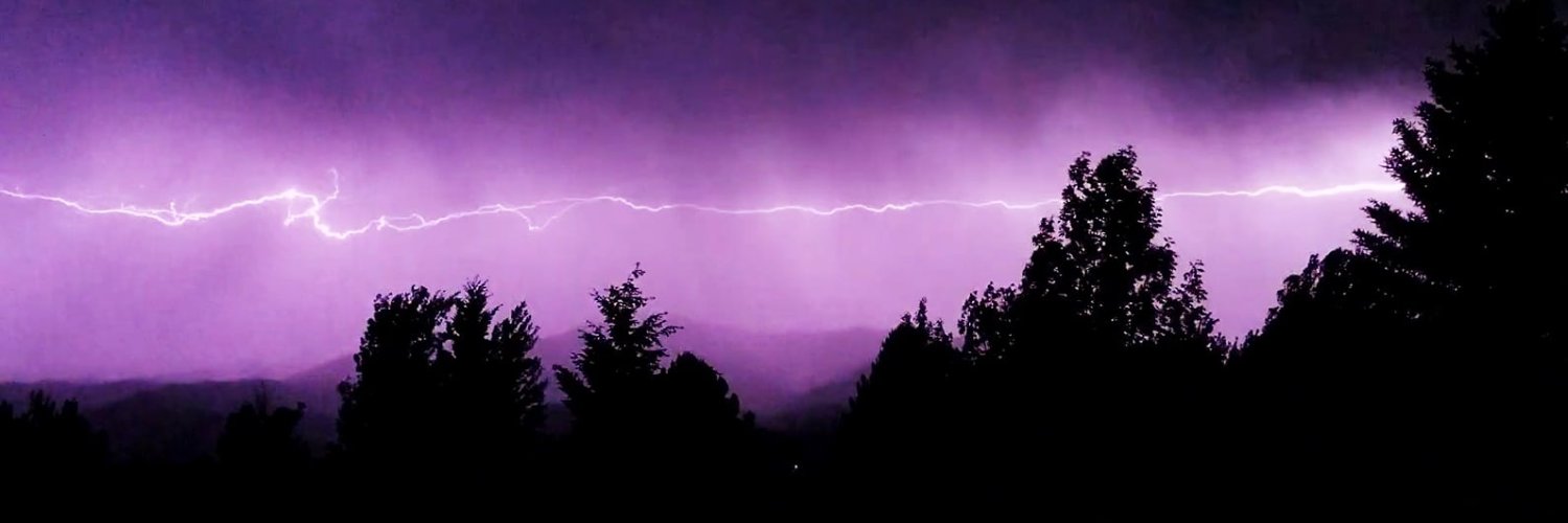 AstroKnova's profile banner image