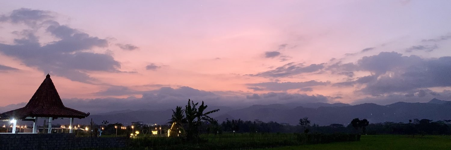 gamudceiro's profile banner image
