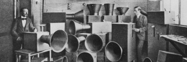 PamphFuturismo Profile Banner