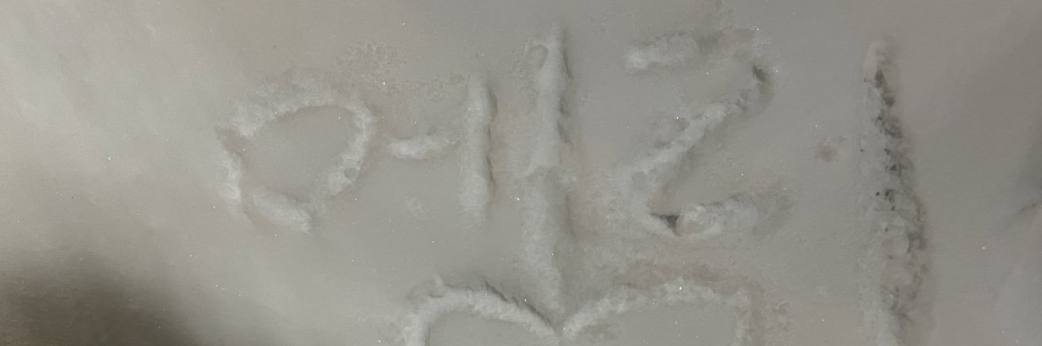 d_blexoneww's profile banner image