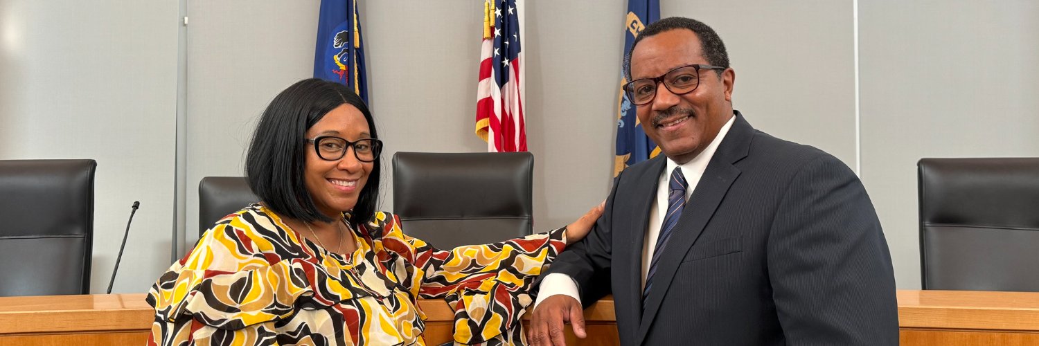 Mayor Stefan Roots banner