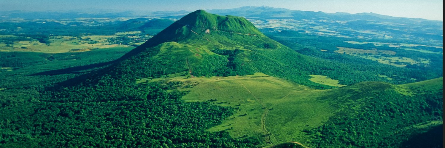 Volvic France banner