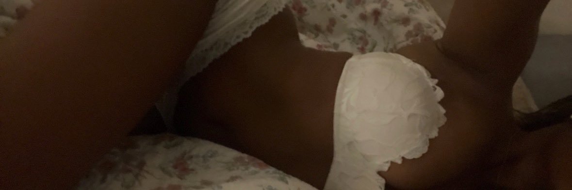 E banner