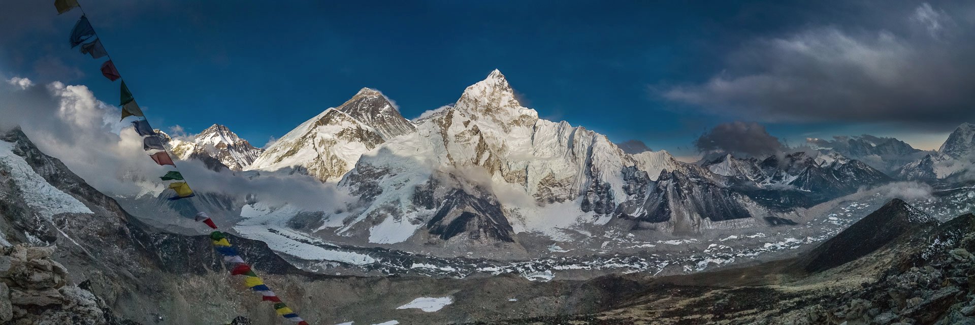 Stephen Alvarez banner