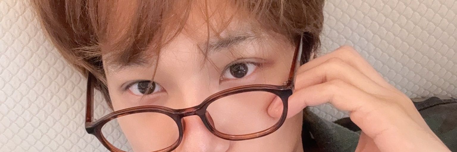 linda. | vote for kai banner