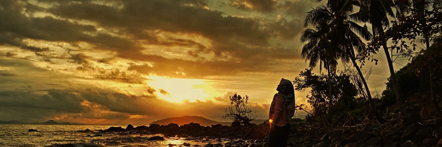 miaputeri's profile banner image